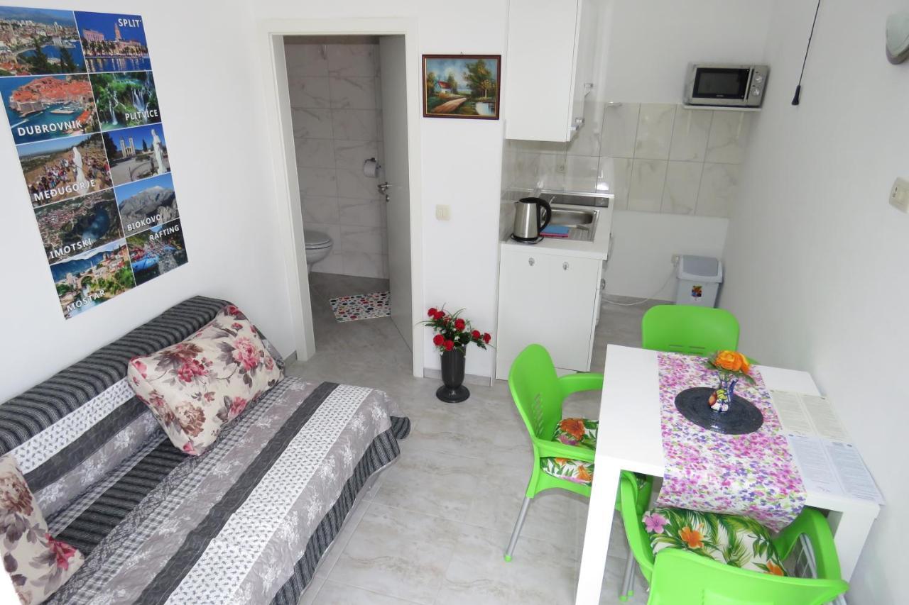 Caleta Apartment